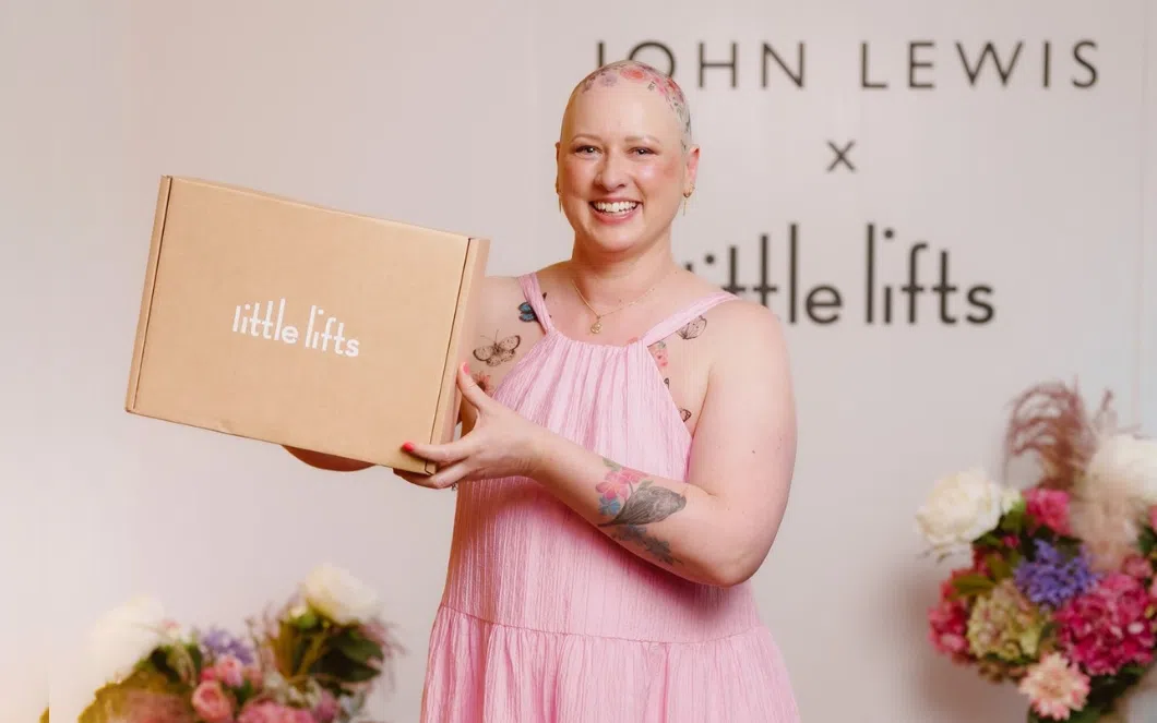 Breast cancer charity gift Box beneficiary Emma