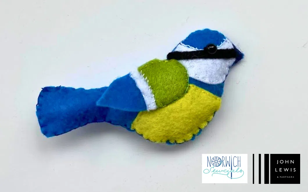 Crafting Session for the breast cancer community